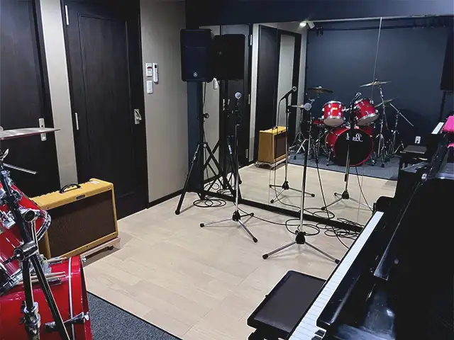 セッションスタジオ内観