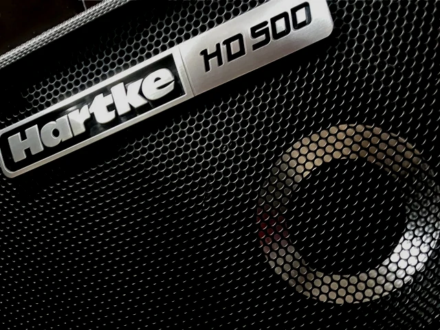 セッションスタジオ ベースアンプ Hartke HD500